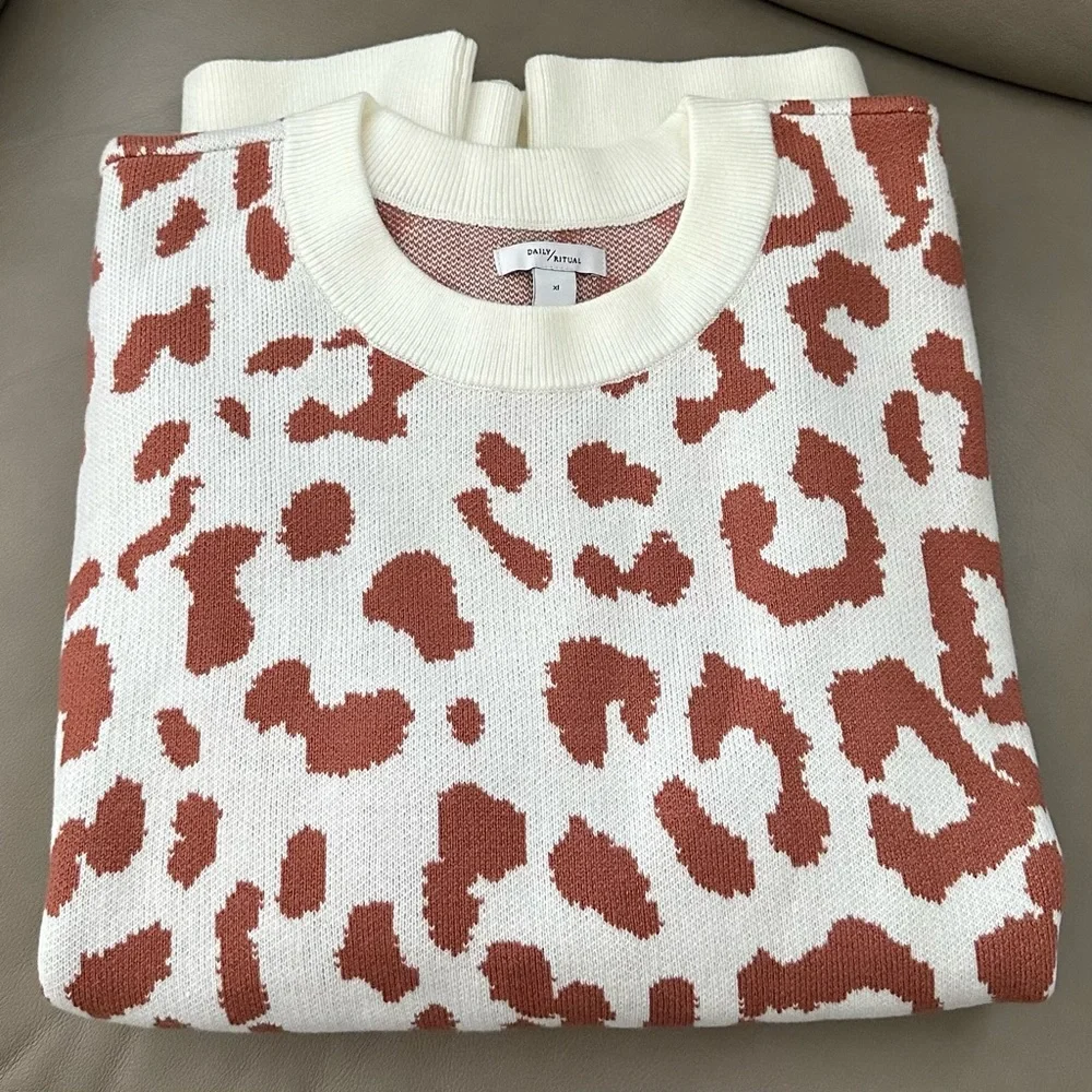 🔴CLEARANCE NEW DAILY RITUAL SZ XL CREAM TAN LEOPARD PRINT PULLOVER SWEATER - Picture 4 of 8